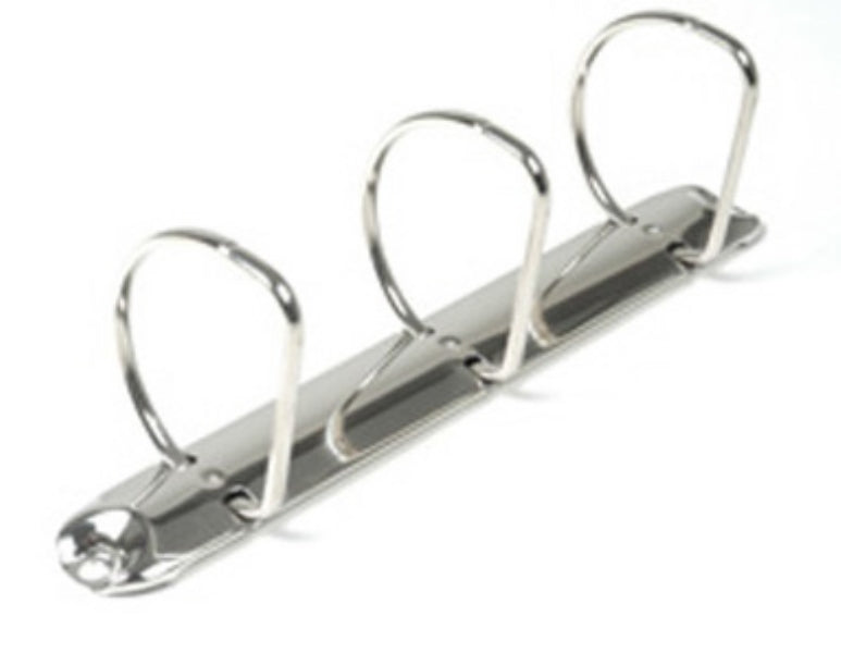 Mecanismos metálicos con 3 argollas en forma 'D' de 2 pulgadas. Largo de 216 mm, acabado níquel, capacidad para 520 hojas. Ideal para agendas, organizadores y encuadernación profesional. Mecanismos metálicos con 3 argollas en forma 'D' de 2 pulgadas. Largo de 216 mm, acabado níquel, capacidad para 520 hojas. Ideal para agendas, organizadores y encuadernación profesional.